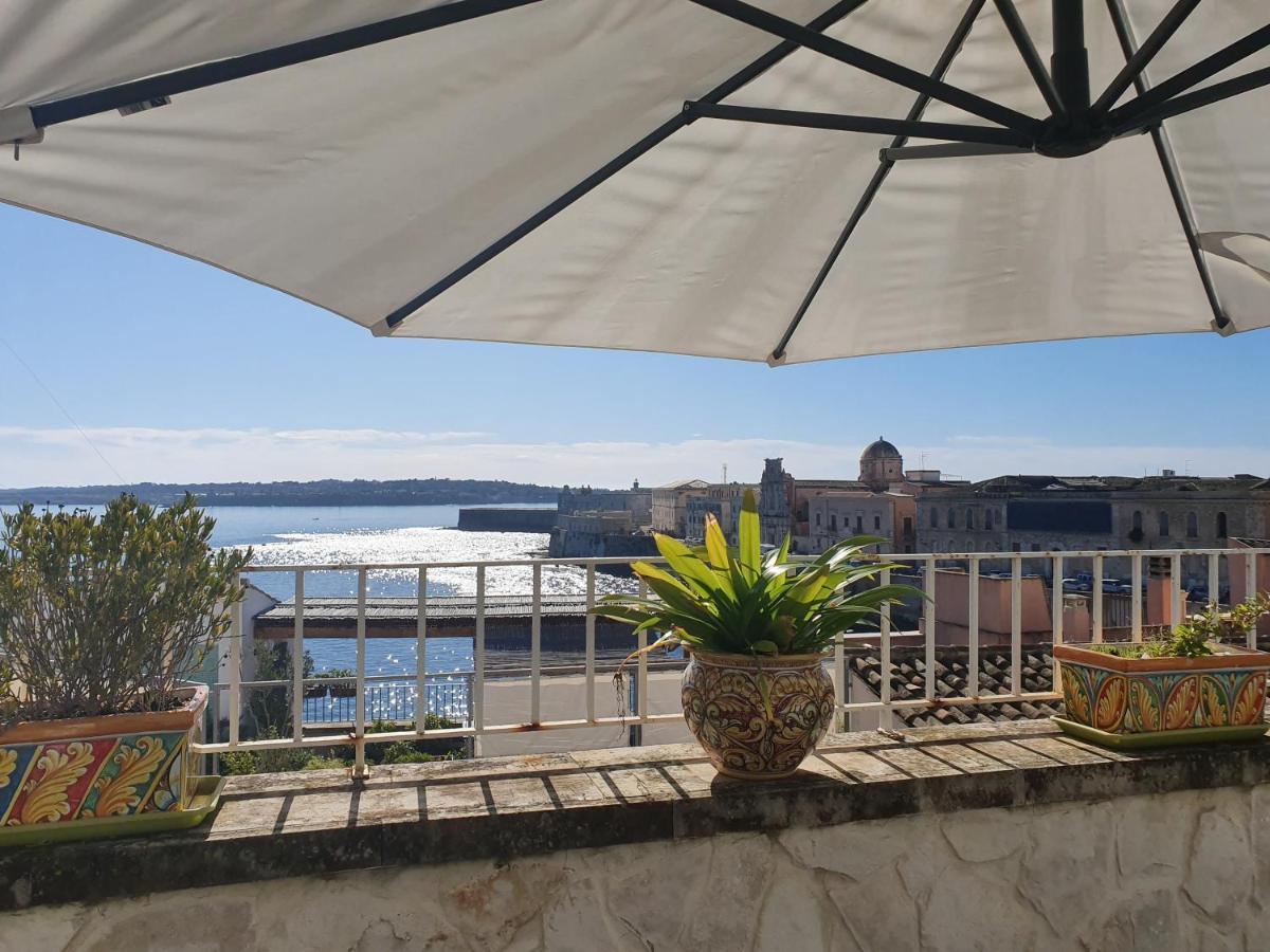 Palazzo Giufa Apartment Syracuse Bagian luar foto