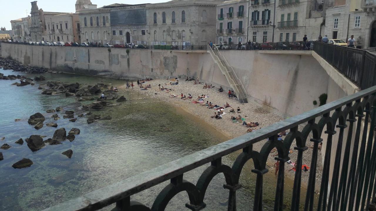 Palazzo Giufa Apartment Syracuse Bagian luar foto